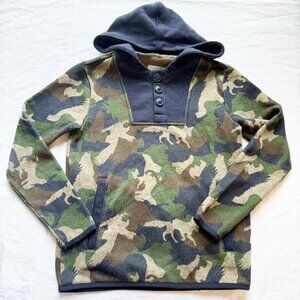 Camouflage Hooded Pullover Sweater Size 10 Crewcuts Everyday Polyester Material